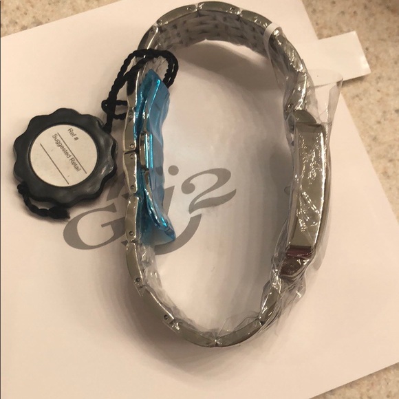 GV2 by Gevril stainless women  bracelet watch - Picture 6 of 7